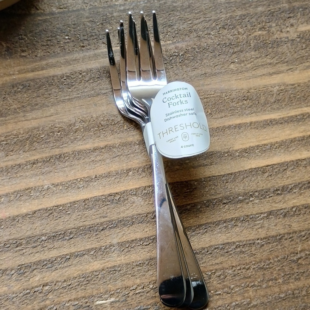 Cocktail‎ forks